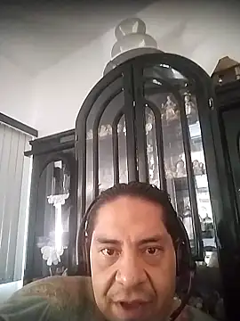 JefeGorila online show from May 26, 4:58 pm