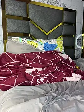 MattDevon3 online show from May 16, 4:21 am
