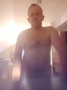 tittenhelga online show from May 6, 3:18 am