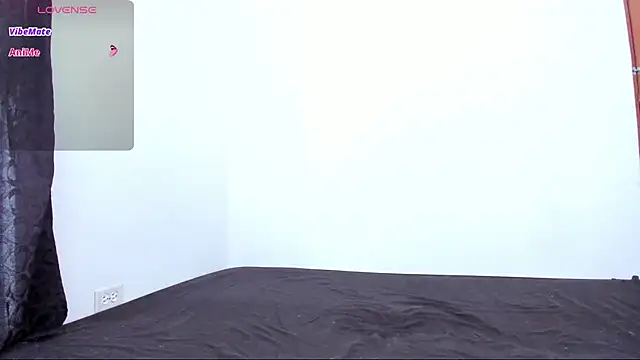liammendoza98 online show from June 4, 2:34 pm