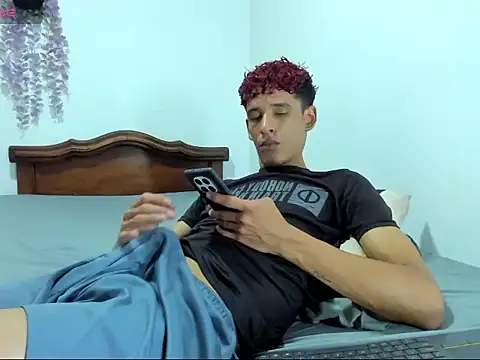 liammendoza98 online show from June 25, 4:26 am