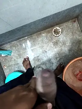 user242811 online show from April 27, 10:45 am