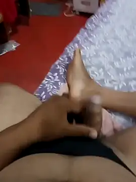 GOAn couple online show from June 4, 2:17 am
