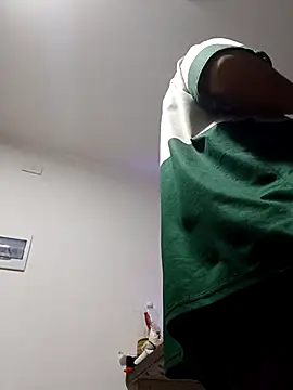 Lil black009 online show from May 8, 6:25 am