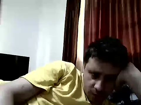 Teen18boyy online show from May 13, 1:52 pm