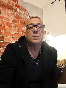 Soloyan online show from March 6, 8:50 pm