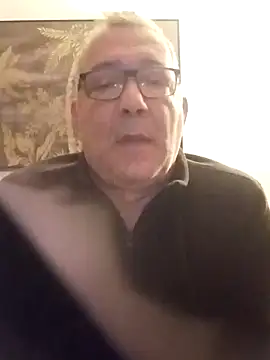 Snapshot of Soloyan chatting on December 25, 6:41 am Soloyan online show from December 25, 6:41 am