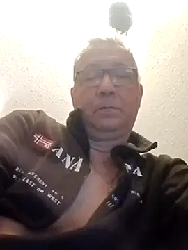 Snapshot of Soloyan chatting on January 19, 5:58 am Soloyan online show from January 19, 5:58 am