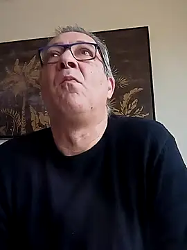 Snapshot of Soloyan chatting on February 20, 8:06 am Soloyan online show from February 20, 8:06 am