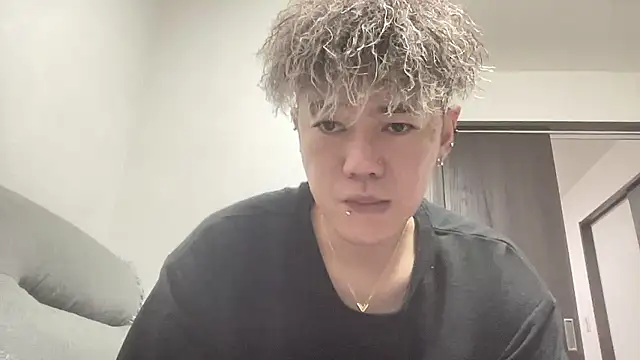 shunchan0906 online show from May 12, 11:29 am