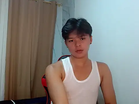 yourhotasiandoms online show from May 5, 7:03 pm