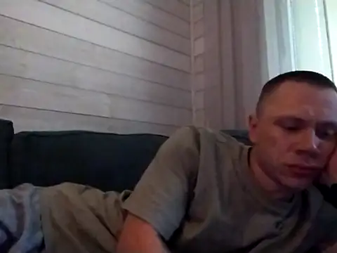 fitboyy  online show from June 25, 5:39 pm