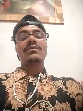 denilson247 online show from May 11, 3:08 am