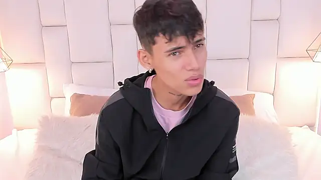 JacobFerrer online show from May 23, 6:02 pm