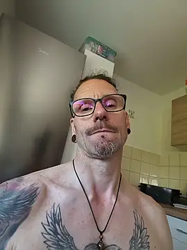 Tattooangel4172 online show from May 26, 2:35 pm
