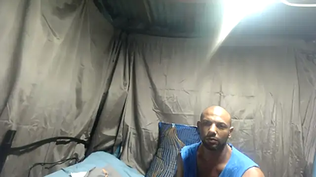 Camodick online show from April 25, 2:47 pm