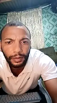 Snapshot of Camodick chatting on February 6, 10:00 pm Camodick online show from February 6, 10:00 pm