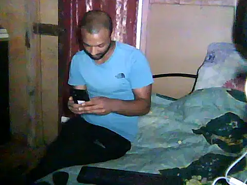 Snapshot of Camodick chatting on October 31, 6:44 pm Camodick online show from October 31, 6:44 pm