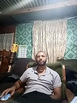 Snapshot of Camodick chatting on February 2, 3:21 am Camodick online show from February 2, 3:21 am