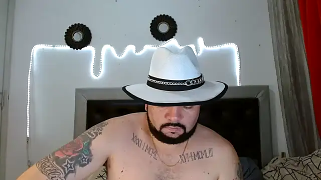 Snapshot of perverseveteranmanxxx chatting on September 30, 3:34 am perverseveteranmanxxx online show from September 30, 3:34 am