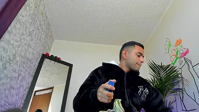 JuanManuelGate online show from May 23, 2:55 pm