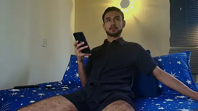 AxelClark S online show from June 9, 7:37 pm