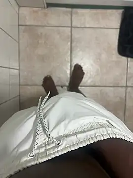 Reinildo1 online show from May 15, 9:01 pm