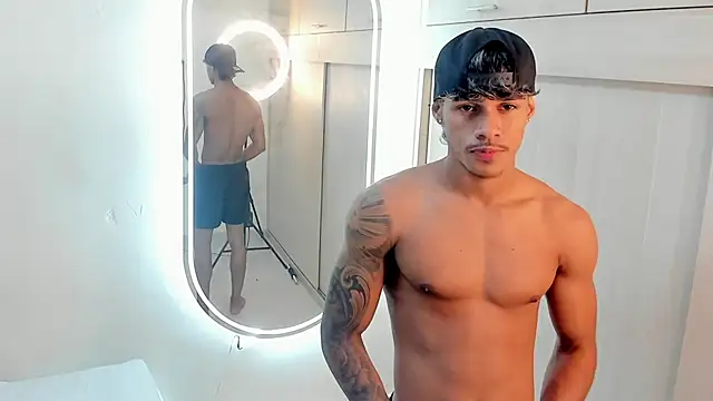 Joao da silva19 online show from June 26, 1:13 pm