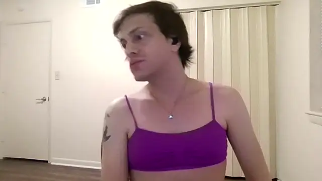 jussy069 online show from June 18, 8:37 am