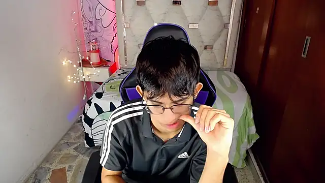 zxvn n online show from June 10, 12:29 pm