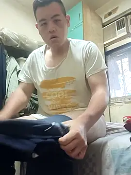 Eggyolk725 online show from June 26, 1:09 am