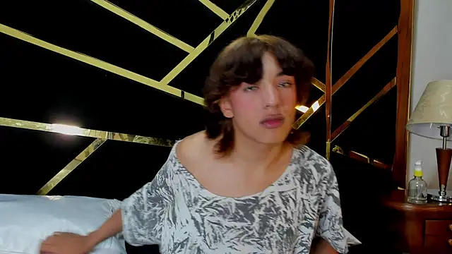 ConnorMontiel online show from June 24, 8:22 pm