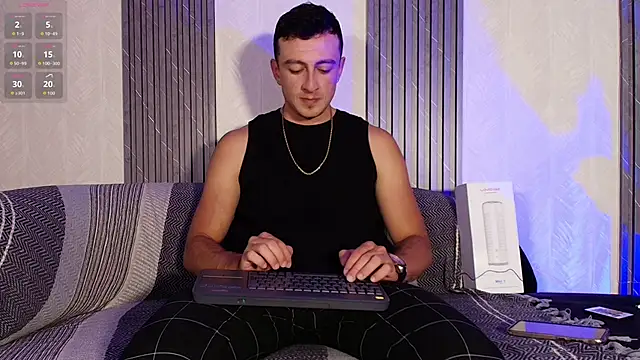 May Lyonheart online show from June 21, 12:16 am