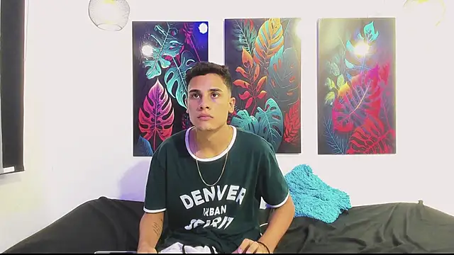 Luxury Guy online show from June 7, 11:44 pm