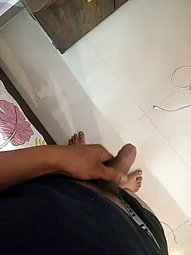 Dakuu A online show from June 7, 10:39 pm