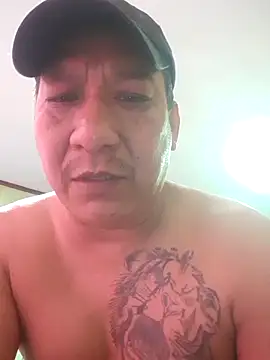 luizam1976 online show from June 13, 9:34 pm
