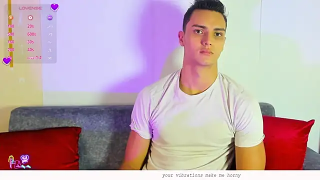 andrewevans46 online show from June 6, 1:17 pm
