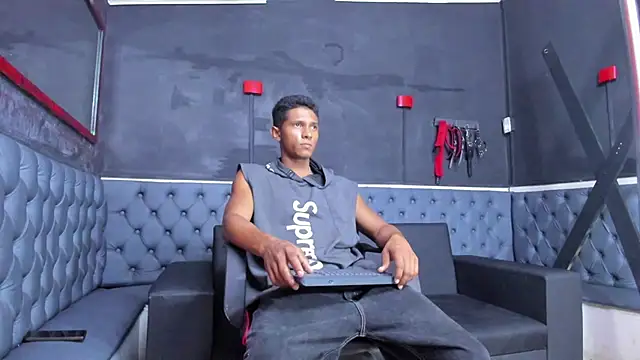 Yoel Blessed online show from June 11, 12:03 pm