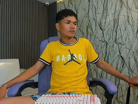 davexxx  online show from June 7, 4:19 am