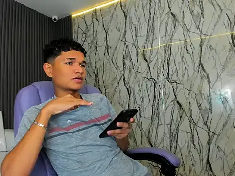davexxx  online show from June 23, 12:37 am