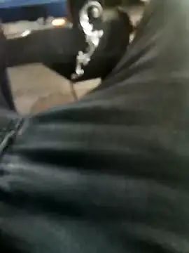 Singlemaleforcouples online show from December 24, 11:38 am