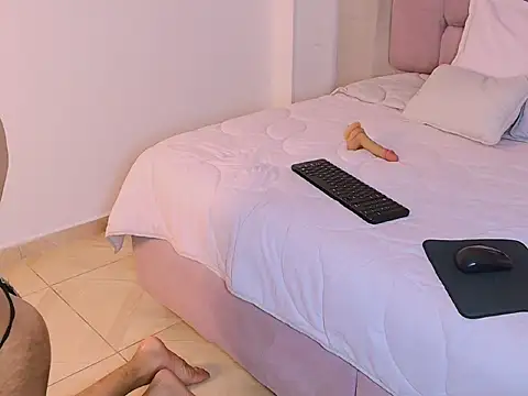 Nico Hunter  online show from June 25, 3:31 am