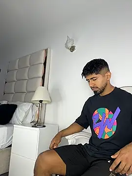 Teaserhoussejj  online show from June 10, 12:29 pm