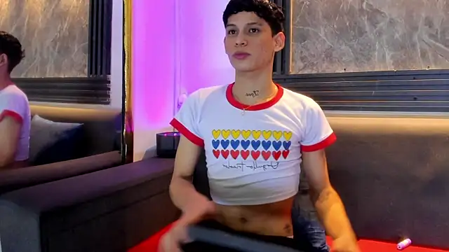 Brianhot0F online show from June 7, 12:01 pm