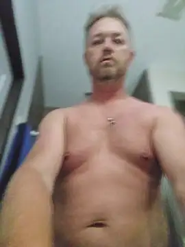 BlueEyedSilverFox online show from July 20, 6:19 am