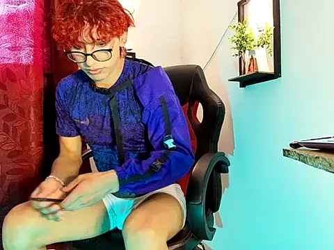 LEE ROSES online show from June 8, 7:37 pm