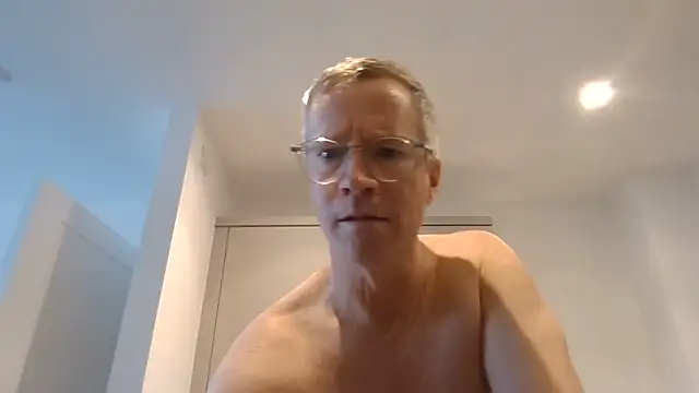 SinfulPulse69 online show from June 7, 5:20 pm