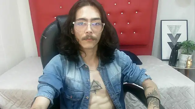 bigcock robert online show from June 20, 7:41 pm