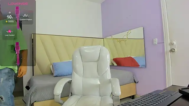 Ethan12  online show from June 25, 3:31 am