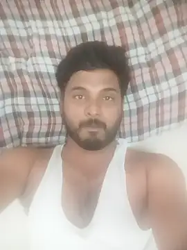 Tamilpayyan999 online show from June 16, 9:55 am